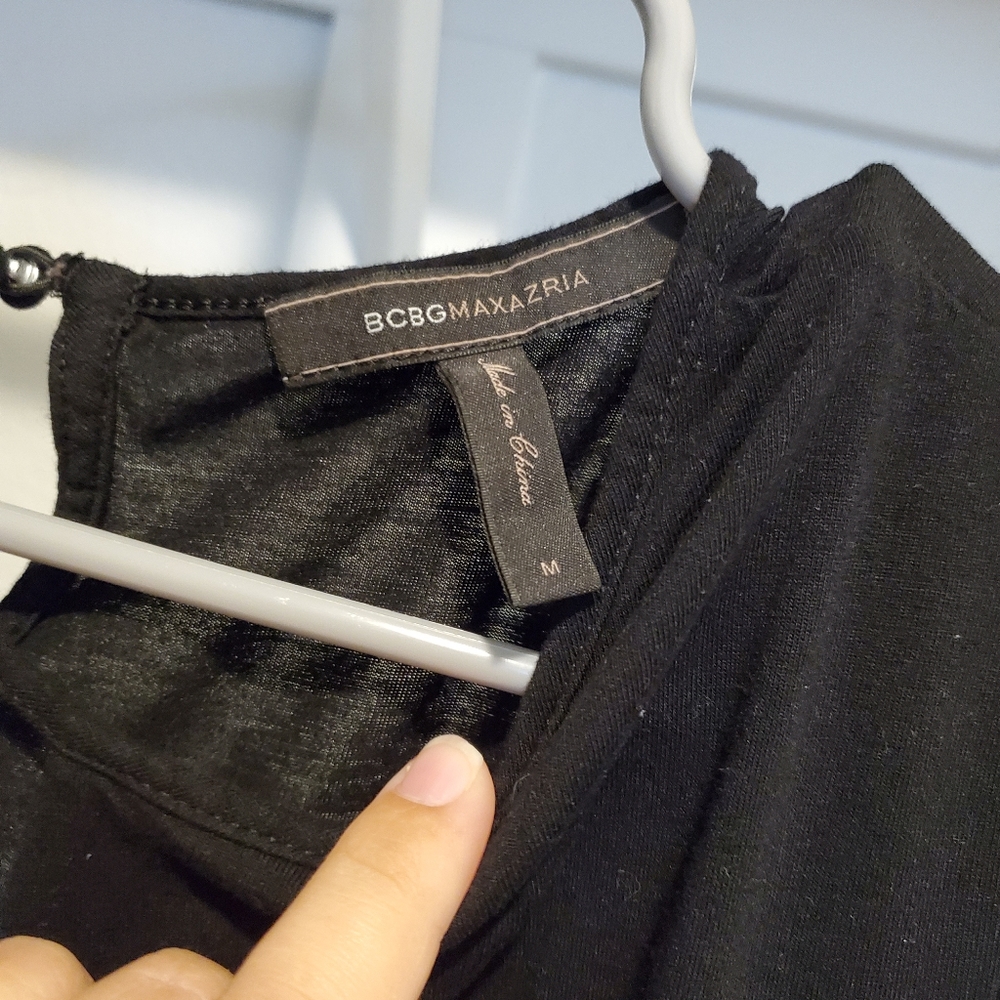 Top - Picture 2 of 2